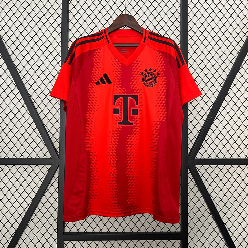 Camisa Bayern Home 24/25 - Modelo Torcedor Masculina